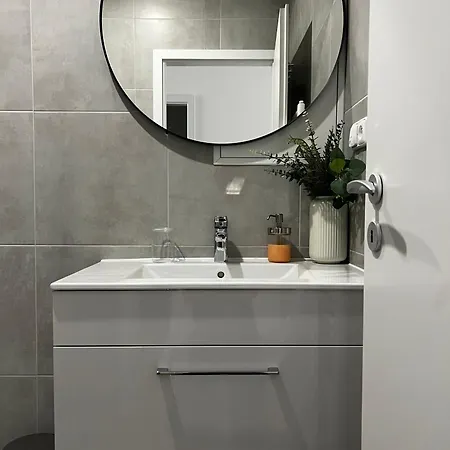 Apartmán B New Apartment, Free Parking, Close To The Center Praha