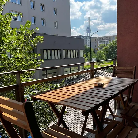 Apartmán B New Apartment, Free Parking, Close To The Center