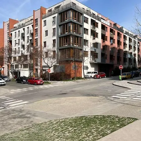 公寓 B New Apartment, Free Parking, Close To The Center